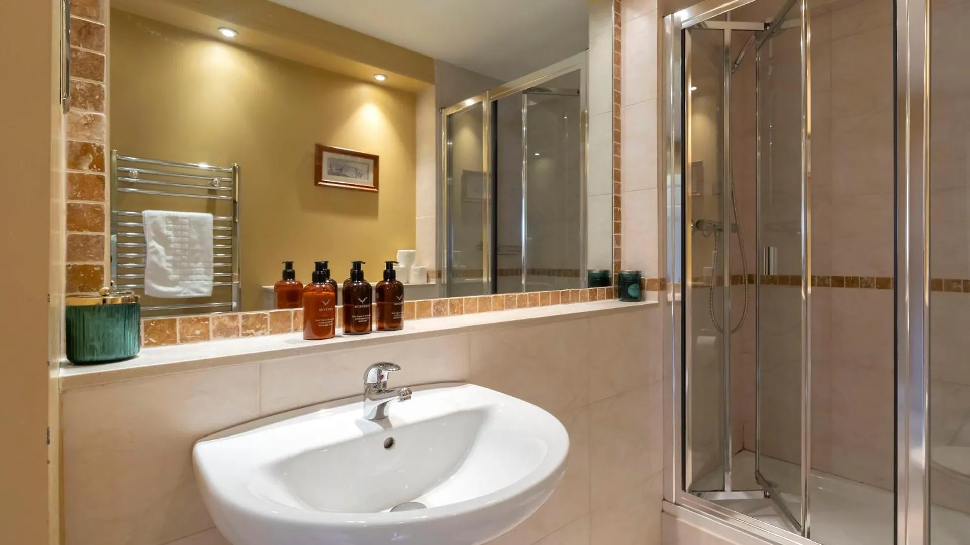Apartment Two Bedroom Period Flat In Montpellier Cheltenham United Kingdom
